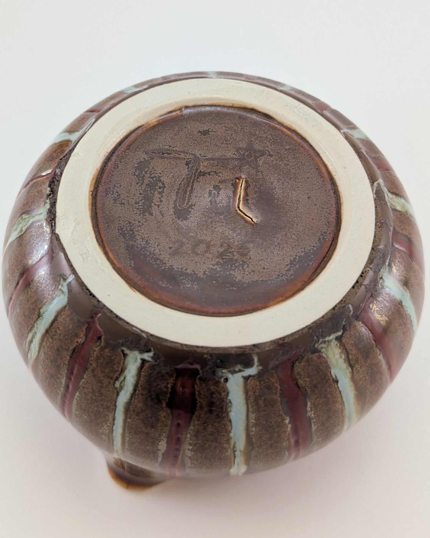 Swallow Bowl with Spout - 12 oz (Second)