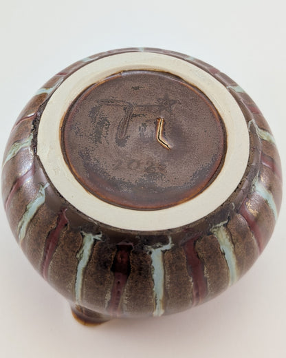 Swallow Bowl with Spout - 12 oz (Second)